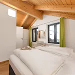 Chalet Reiteralm- With Schladming-Dachstein Summer Card Appartement Schladming