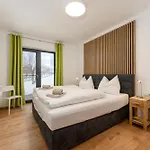 Chalet Reiteralm- With Schladming-Dachstein Summer Card Appartement